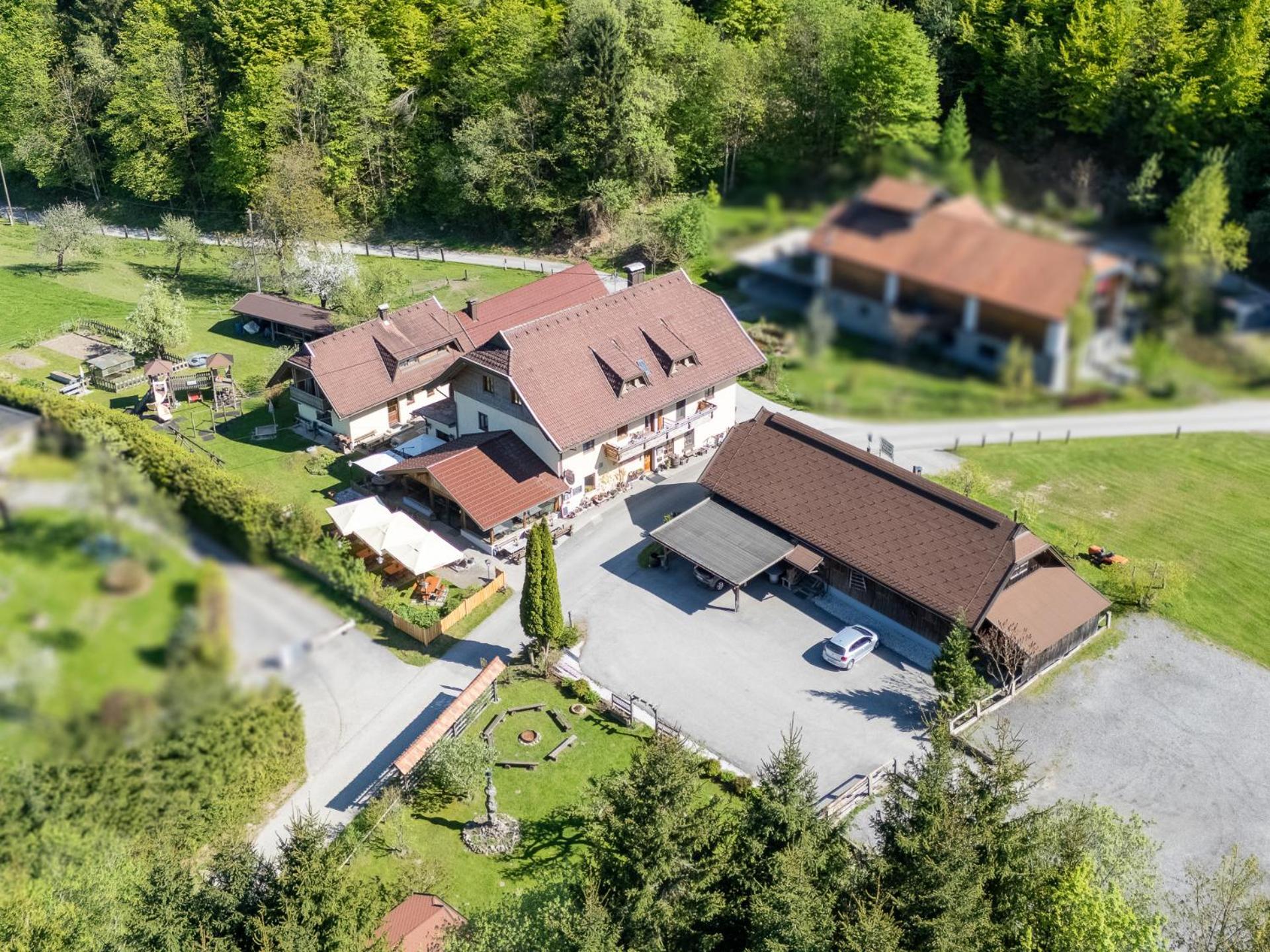Gasthof Martinihof Latschach ober dem Faakersee Екстериор снимка